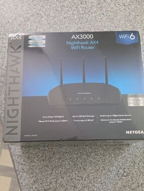 NETGEAR Nighthawk AX3000 AX4 Router in Black